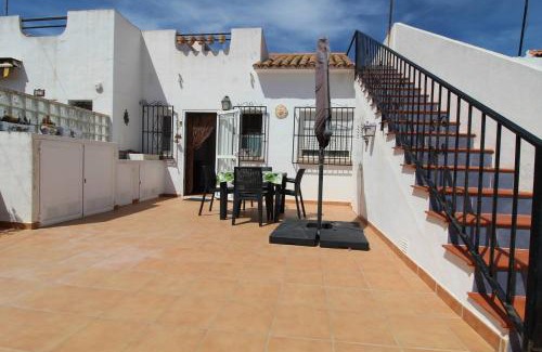 La Nucia Apartment | Casita con piscina comunitaria