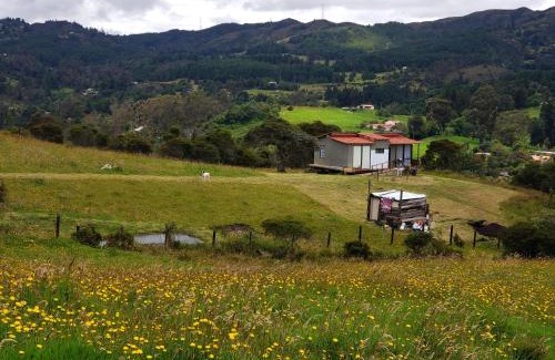 La Calera House | Casita del páramo Sarmora