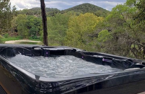 Pipe Creek Cottage | Casitas at Madrona Ranch - Casita