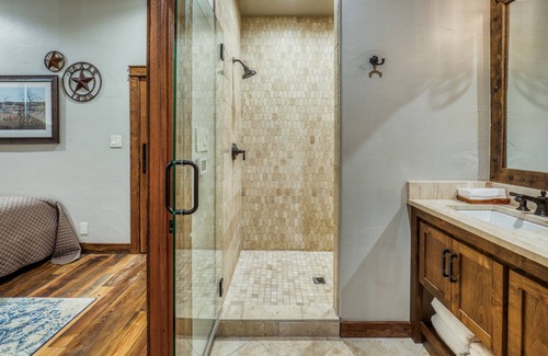 Hondo Cabin | Casitas Lodge