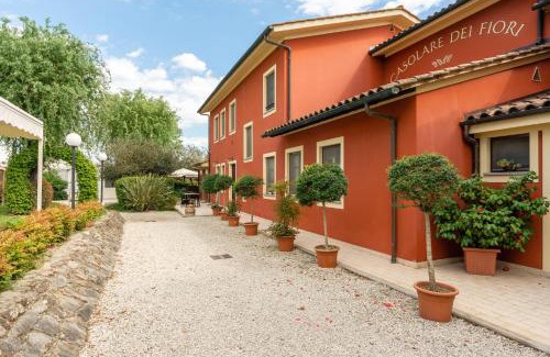 Montecarlo House | Casolare dei Fiori - Le Ortensie
