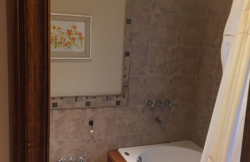 San Martin de los Andes Hotel | Casona del Alto
