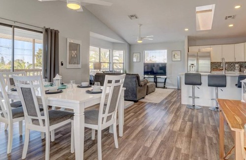 Hudson Beach Estates House | Castaway to the Gulf