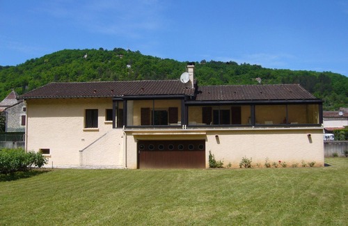 Castelfranc House | CASTELFRANC HOUSE