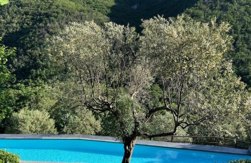 Colletta Apartment | Castelletto with mountain view