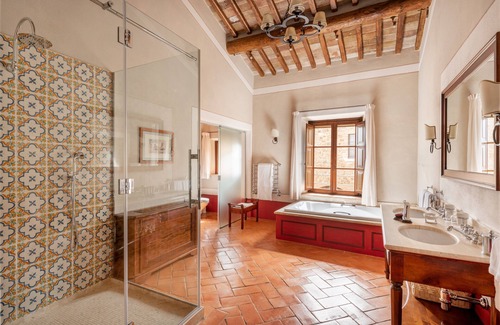 Poggio alle Mura Hotel | Castello Banfi - Il Borgo