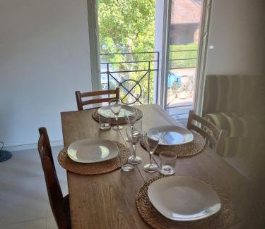 Gazzola Apartment | Castello di Lisignano - Storia Pace e Tradizione