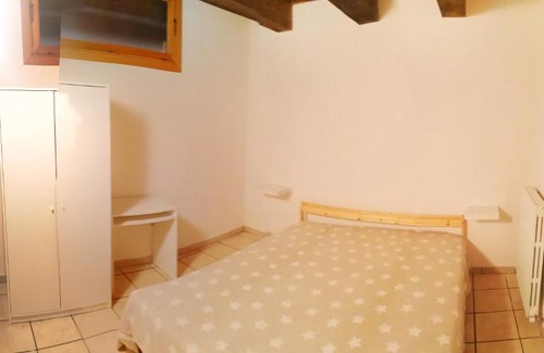 Montecarotto Apartment | Castello di montecarotto