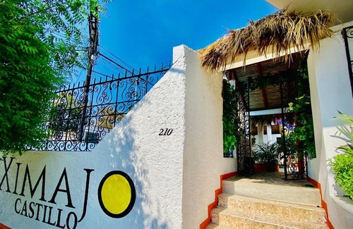 Hidalgo Hotel | Castillo Ximajo