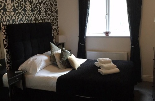 South Charlton House | Castle Gate Guest House