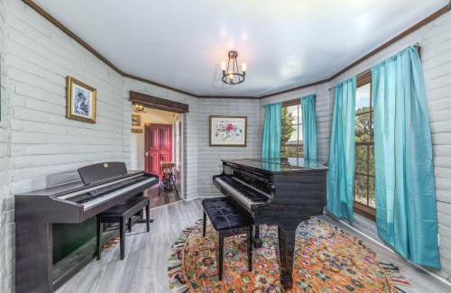 Ruidoso House | Castle House