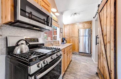 Boulder Bay Cabin | Castle Rock Cabin #178
