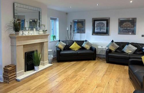 Poulton-le-Fylde House | Castlebar