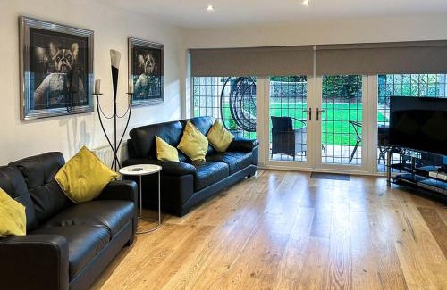 Poulton-le-Fylde House | Castlebar
