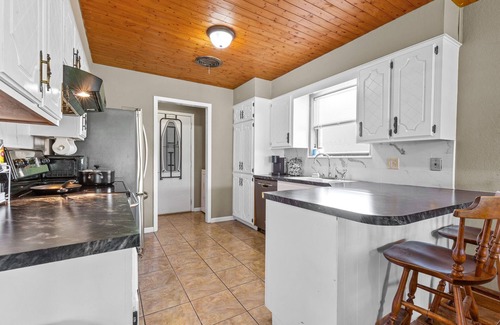 Abilene House | Castlewood Estate ※ near Dyess AFB ※ Patio/FirePit