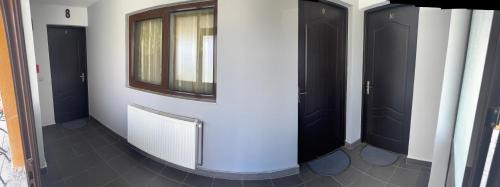 Bumbesti-Jiu House | Castru Roman