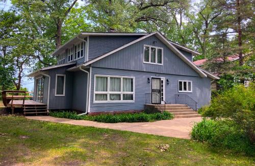 Union Pier House | Casual Lake Living