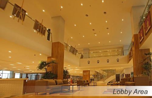 Bandar Meru Raya Hotel | Casuarina@Meru
