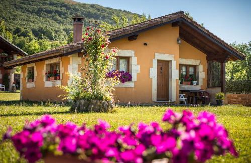 Fontibre Hotel | CASUCAS LA GUARIZA (Casa Marta)