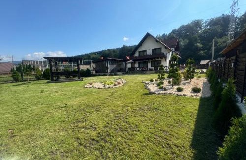 Busteni House | Casuta Doi Ponei
