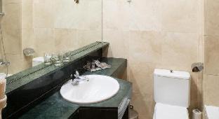 Sant Andreu de la Barca Hotel | Catalonia Bristol