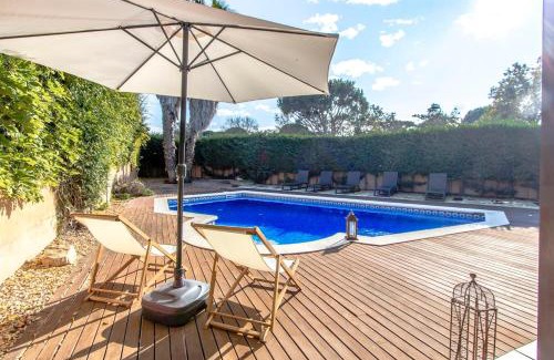 Vidreres Villa | Catalunya Casas A Costa Brava gem - only a few minutes to the beach!