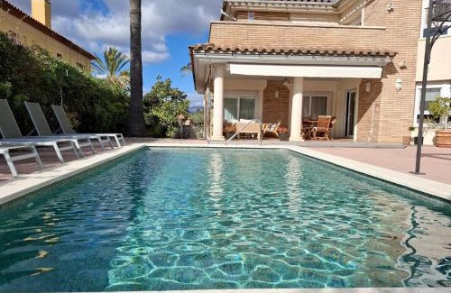 Reus Villa | Catalunya Casas Port Aventura,Golf, Costa Dorada at your doorstep