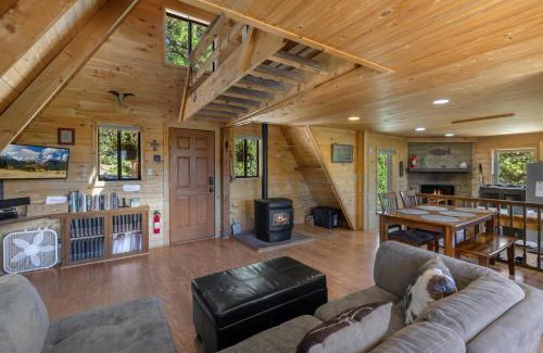 Pleasant Valley House | Catamount Cabin