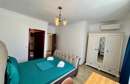 Old Town Apartment | Catedrala Blue