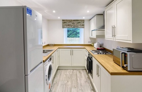 Blairgowrie Villa | Caterlan Cottage - Two Bedroom Villa, Sleeps 4
