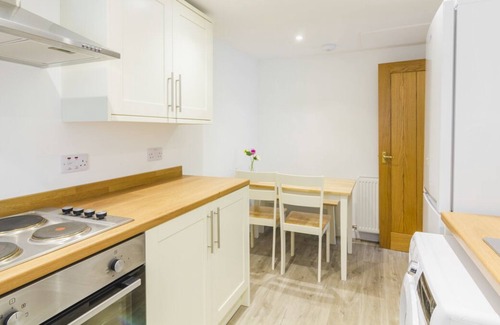 Blairgowrie Villa | Caterlan Cottage - Two Bedroom Villa, Sleeps 4