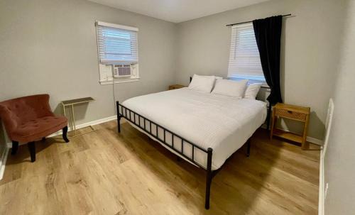 Joslyn Castle Apartment | Cathedral 8-Cozy Haven by UNMC
