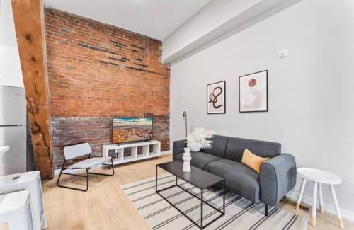 Peterborough Apartment | Cathedral Loft | 2 Queen Beds | Downtown + Trails