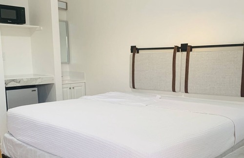 Kingfisher Hotel | Cattlemen's Inn