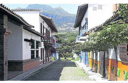 Quebrada Guadalejo House | Cauca viejo casa curazao