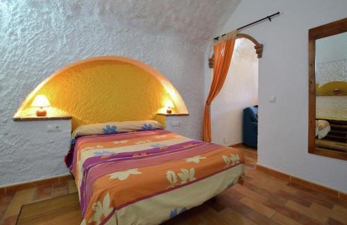 Guadix House | Cave house with private terrace on a small complex