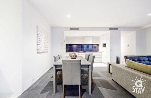 Surfers Paradise Apartment | Cavill Ave – Spectacular 2 Bed Ocean Unit — Q Stay