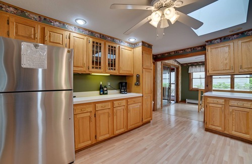Seneca Falls Cottage | Cayuga Lake Retreat in Seneca Falls w/Dock!