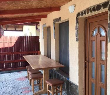 Acas House | Cazare Mihaieni Duca