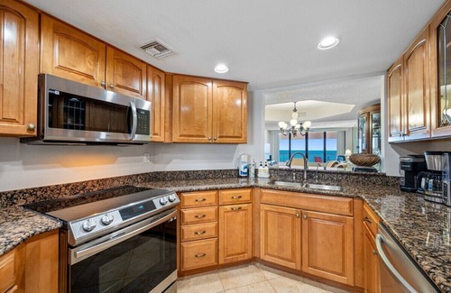 Sand Key Condo | CBC 1-15D – Gulf and Intercoastal water Views!