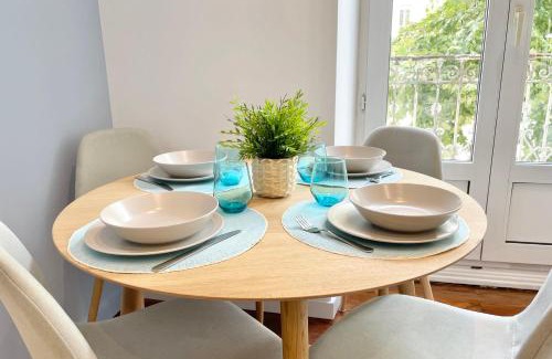 Quartier Chorier-Berriat Apartment | #CC Le Cadet Jean Jaurès A B and E tramway T2 equipped