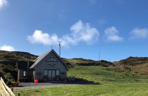 Ballylinchy House | Cedar Boathouse Overlookng Baltimore, West Cork & Islands