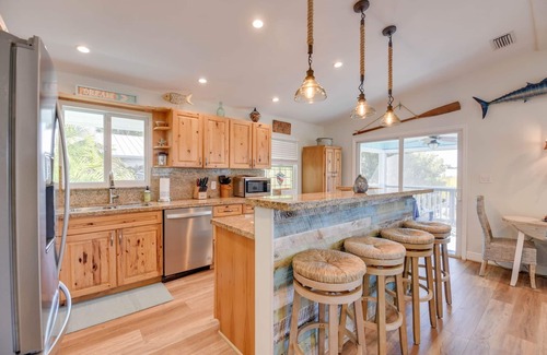 Eden Pines House | Cedar Cottage | Adorable canalfront cottage, lots of dockage on Big Pine Key