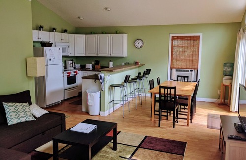 Kelleys Island Cottage | Cedar Cottage - Kelleys Island (Lake Erie) Vacation Retreat