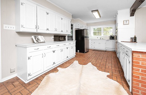 Star Harbor House | Cedar Creek Lakehouse: Firepit, Lake Access, Hot Tub, and Pet Friendly