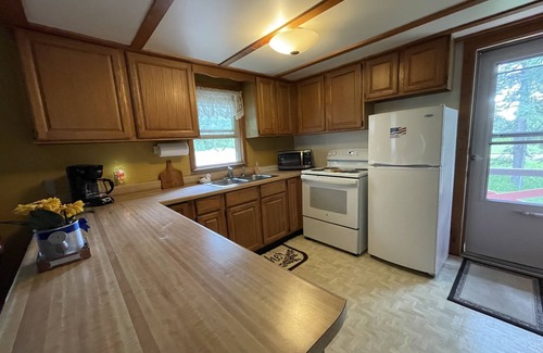 Rumely House | Cedar Glen centrally located peaceful setting near to Pictured Rocks!nn