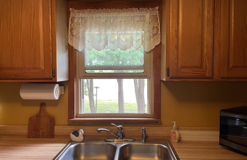 Rumely House | Cedar Glen centrally located peaceful setting near to Pictured Rocks!nn