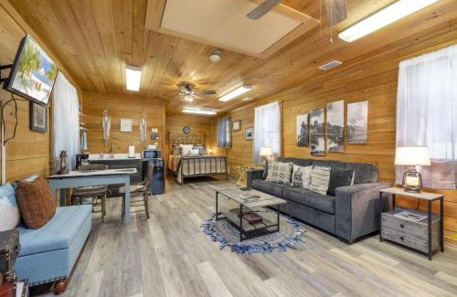 Cedar Key House | Cedar Hill Depot