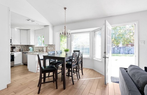 Cedar Park House | Cedar Park 4BR Retreat: Ping Pong Game Rm!