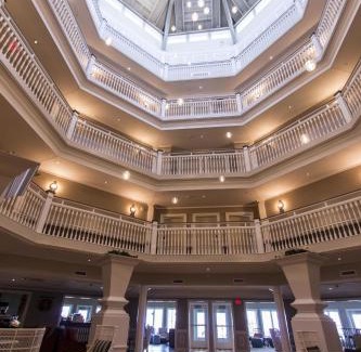 Sandusky Hotel | Cedar Point Hotel Breakers